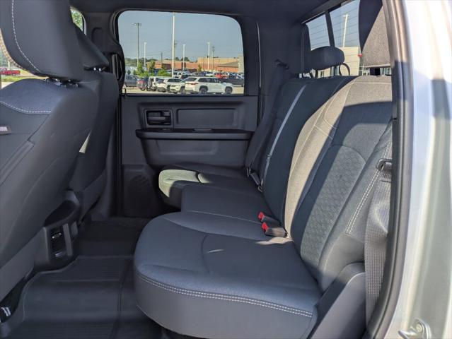 2026 Ram 2500 Black Express Crew Cab 4x4 6'4" Box