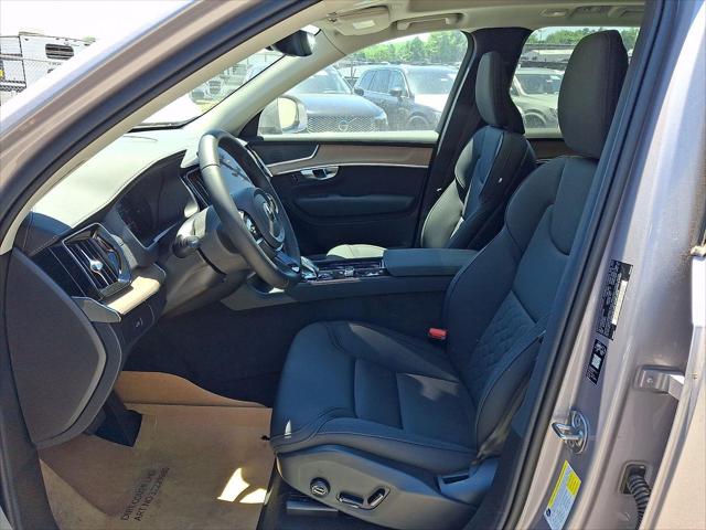 2026 Volvo XC90 Core, B5 AWD Gas (mild hybrid), Gasoline, Bright, 7 Seats