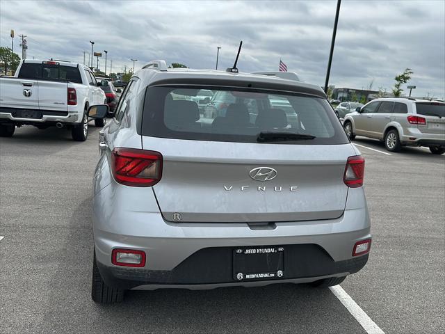 2023 Hyundai Venue SEL
