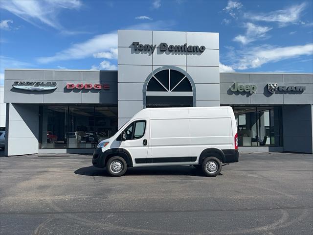 2026 Ram ProMaster Cargo Van Tradesman High Roof 136 WB w/Pass Seat for sale in Eynon, PA