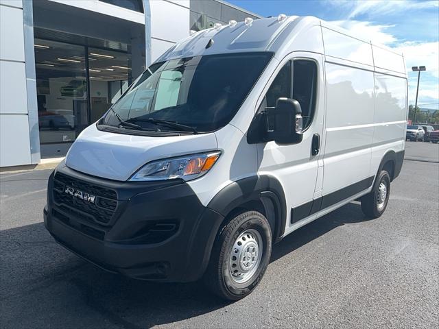 2026 Ram ProMaster Cargo Van Tradesman High Roof 136 WB w/Pass Seat