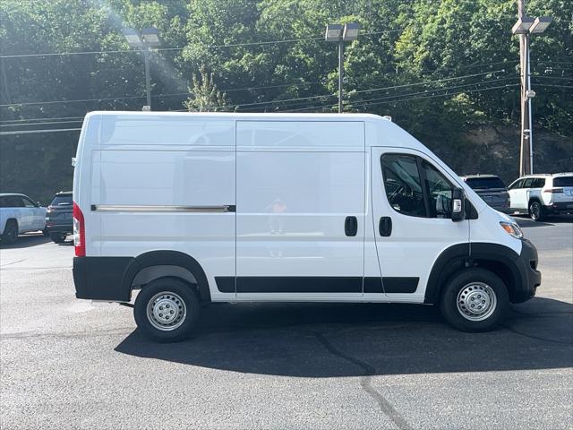 2026 Ram ProMaster Cargo Van Tradesman High Roof 136 WB w/Pass Seat