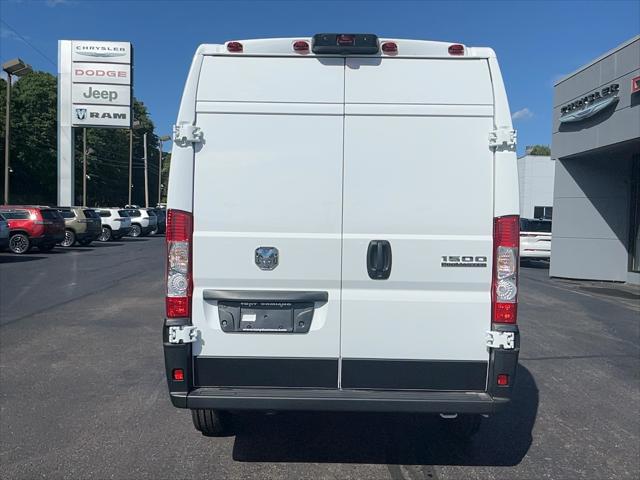 2026 Ram ProMaster Cargo Van Tradesman High Roof 136 WB w/Pass Seat
