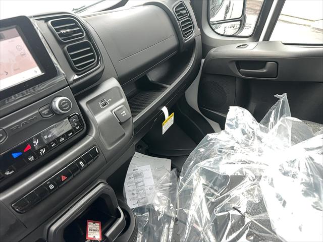 2026 Ram ProMaster Cargo Van Tradesman High Roof 136 WB w/Pass Seat