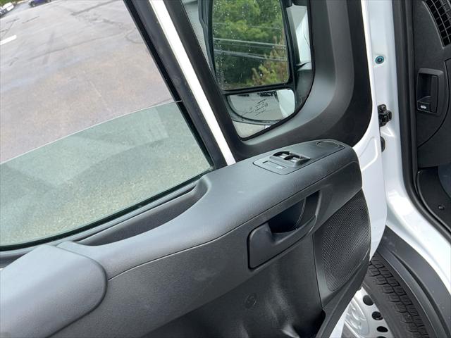 2026 Ram ProMaster Cargo Van Tradesman High Roof 159 WB EXT w/Pass Seat