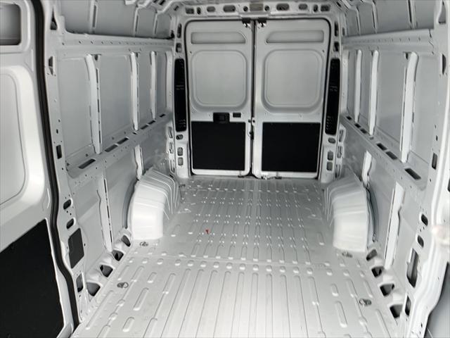 2026 Ram ProMaster Cargo Van Tradesman High Roof 159 WB EXT w/Pass Seat