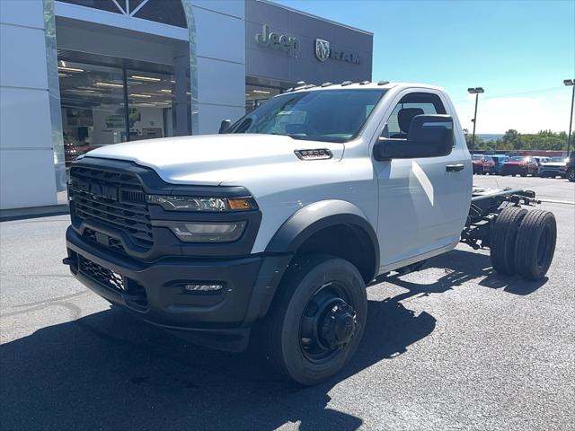2026 RAM Ram 5500 Chassis Cab RAM 5500 TRADESMAN CHASSIS REGULAR CAB 4X4 60 CA 2026 RAM Ram 5500 Chassis Cab RAM 5500 TRADESMAN CHASSIS REGULAR CAB 4X4 60 CA