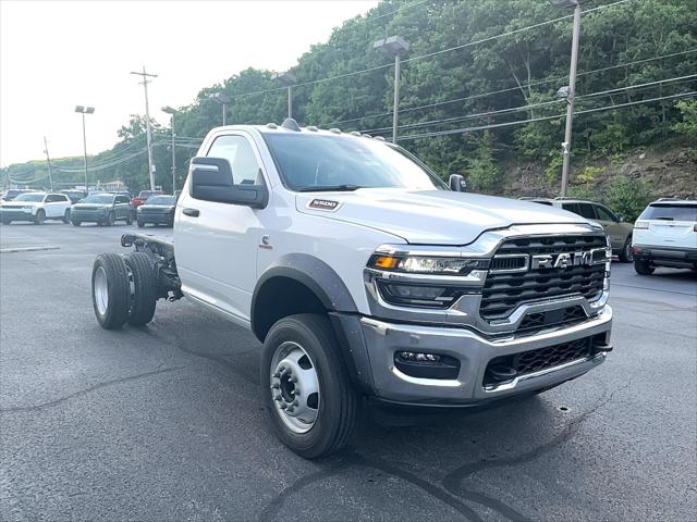 2026 RAM Ram 5500 Chassis Cab RAM 5500 TRADESMAN CHASSIS REGULAR CAB 4X4 60 CA 2026 RAM Ram 5500 Chassis Cab RAM 5500 TRADESMAN CHASSIS REGULAR CAB 4X4 60 CA