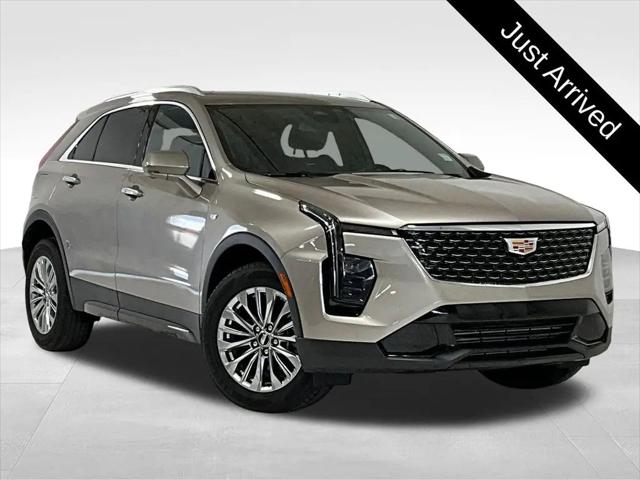 2025 Cadillac XT4 FWD Premium Luxury for sale in Des Moines, IA