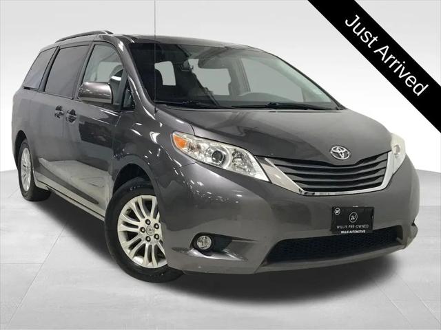 2012 Toyota Sienna XLE V6 8 Passenger for sale in Des Moines, IA