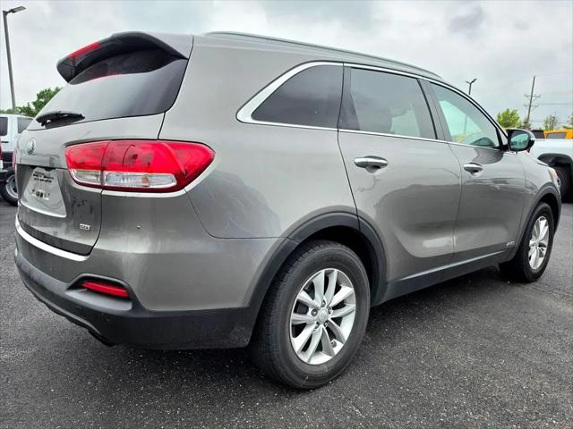 2016 Kia Sorento 2.4L LX