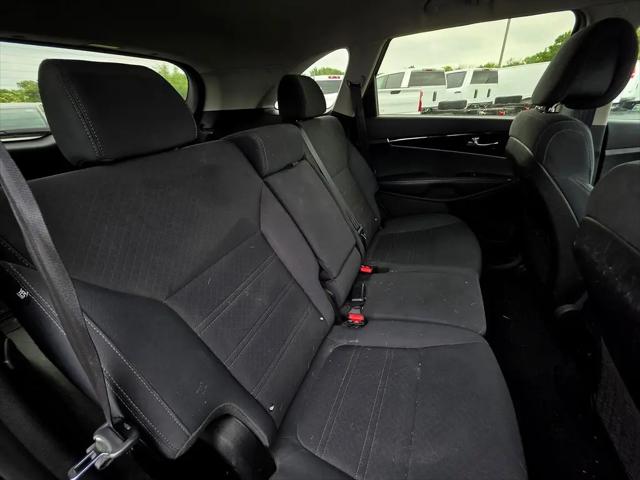 2016 Kia Sorento 2.4L LX
