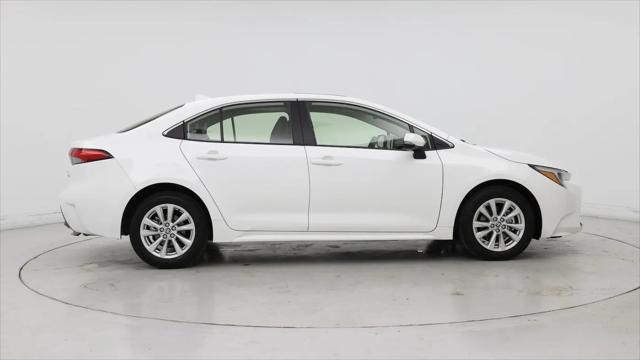 2023 Toyota Corolla Hybrid XLE