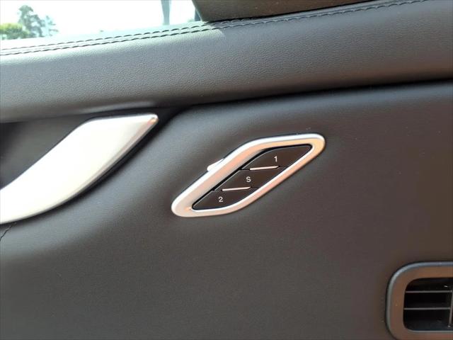 2022 Maserati Ghibli Modena