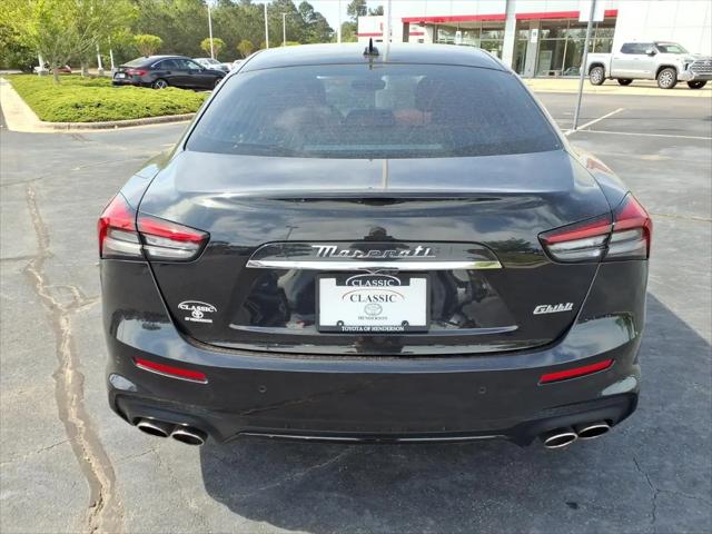 2022 Maserati Ghibli Modena
