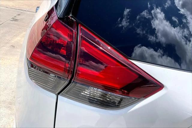 2020 Nissan Rogue S FWD