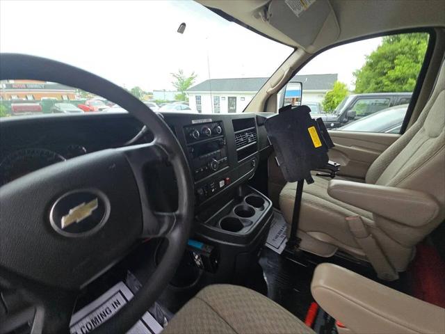 2009 Chevrolet Express Cutaway Work Van
