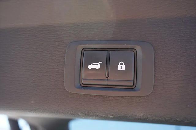 2024 Mitsubishi Outlander PHEV Plug-In Hybrid SEL