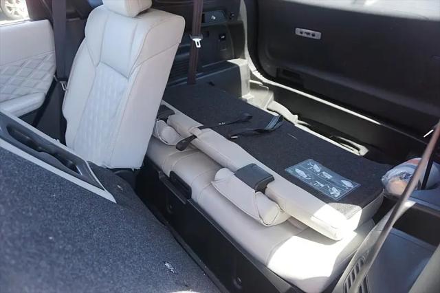 2024 Mitsubishi Outlander PHEV Plug-In Hybrid SEL
