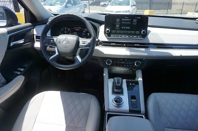 2024 Mitsubishi Outlander PHEV Plug-In Hybrid SEL