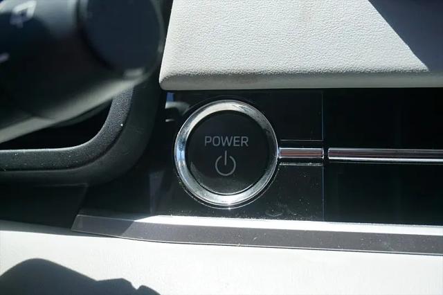 2024 Mitsubishi Outlander PHEV Plug-In Hybrid SEL