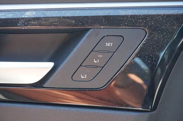 2024 Mitsubishi Outlander PHEV Plug-In Hybrid SEL