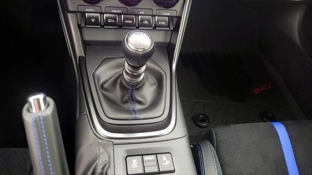 2025 Subaru BRZ tS