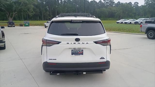 2026 Toyota Sienna Woodland Edition