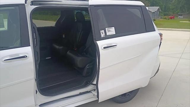 2026 Toyota Sienna Woodland Edition