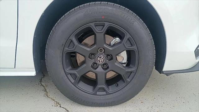 2026 Toyota Sienna Woodland Edition