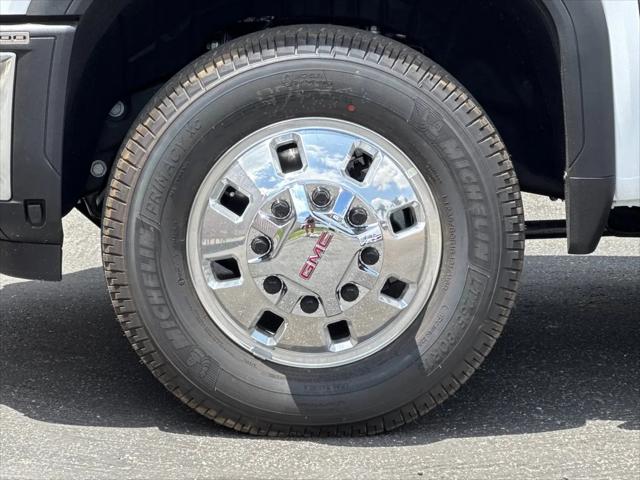2026 GMC Sierra 3500HD Crew Cab, Long Bed, SLT Dual Rear Wheel, 4WD