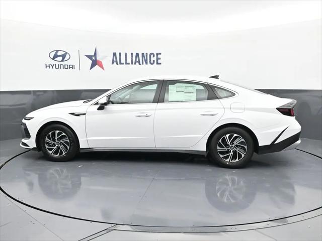 2026 Hyundai Sonata Hybrid Blue