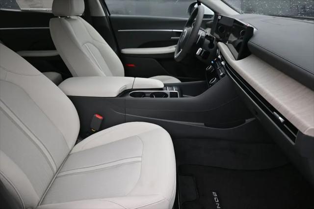 2026 Hyundai Sonata Hybrid Blue