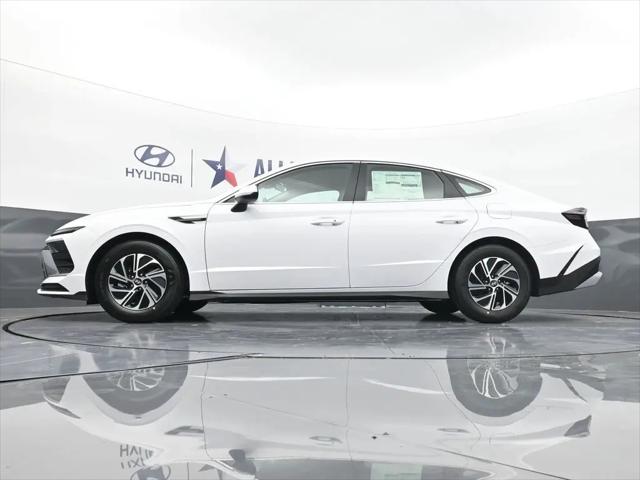 2026 Hyundai Sonata Hybrid Blue