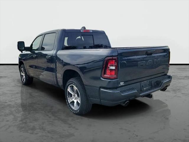 2026 Ram 1500 Express Crew Cab 4x4 57 Box