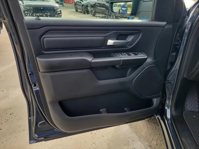 2026 Ram 1500 Express Crew Cab 4x4 57 Box