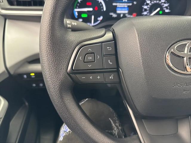 2025 Toyota Sienna LE