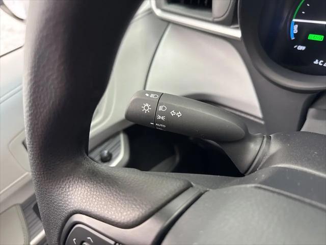 2025 Toyota Sienna LE