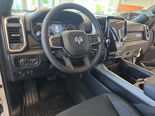 2026 Ram 1500 Big Horn Crew Cab 4x4 5'7" Box