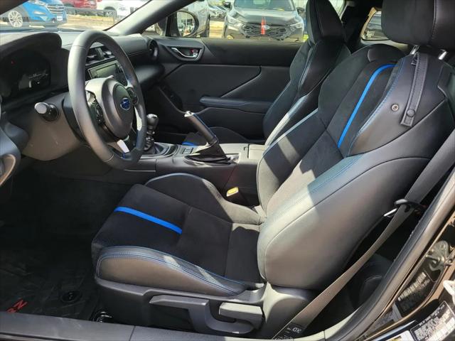2025 Subaru BRZ tS