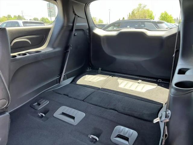 2026 Chrysler Pacifica Select AWD
