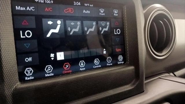2022 Jeep Wrangler Unlimited Willys 4x4