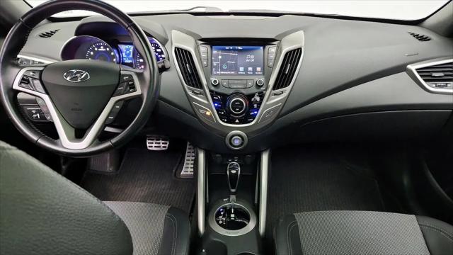 2016 Hyundai Veloster Base