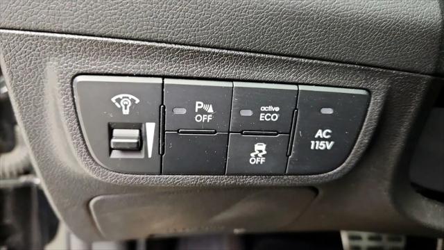 2016 Hyundai Veloster Base