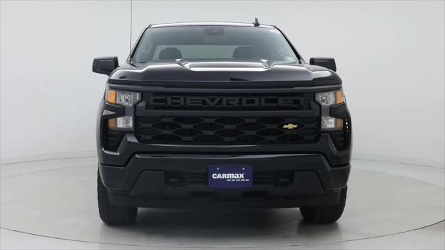2023 Chevrolet Silverado 1500 4WD Double Cab Standard Bed Custom