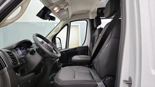 2025 Ram ProMaster 2500 Cargo Van Tradesman Low Roof 136" WB w/Pass Seat