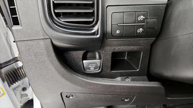 2025 Ram ProMaster 2500 Cargo Van Tradesman Low Roof 136" WB w/Pass Seat