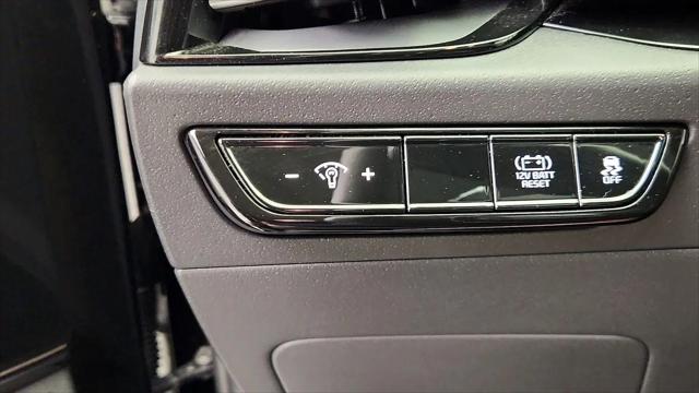2025 Kia Niro EX