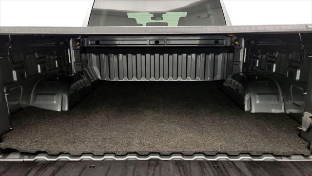2023 Chevrolet Silverado 1500 2WD Crew Cab Short Bed Custom