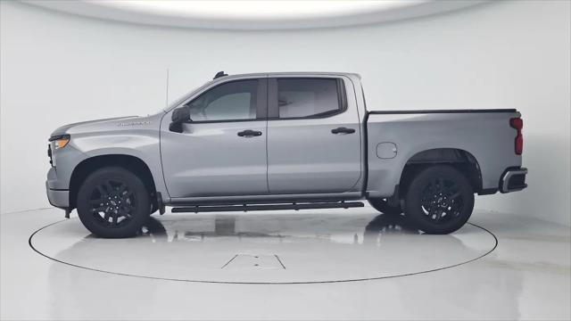 2023 Chevrolet Silverado 1500 2WD Crew Cab Short Bed Custom
